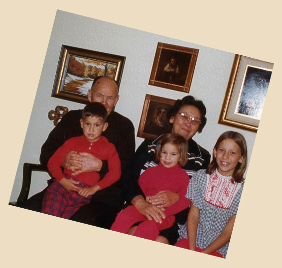 Hortencia, Raymond and grandchildren